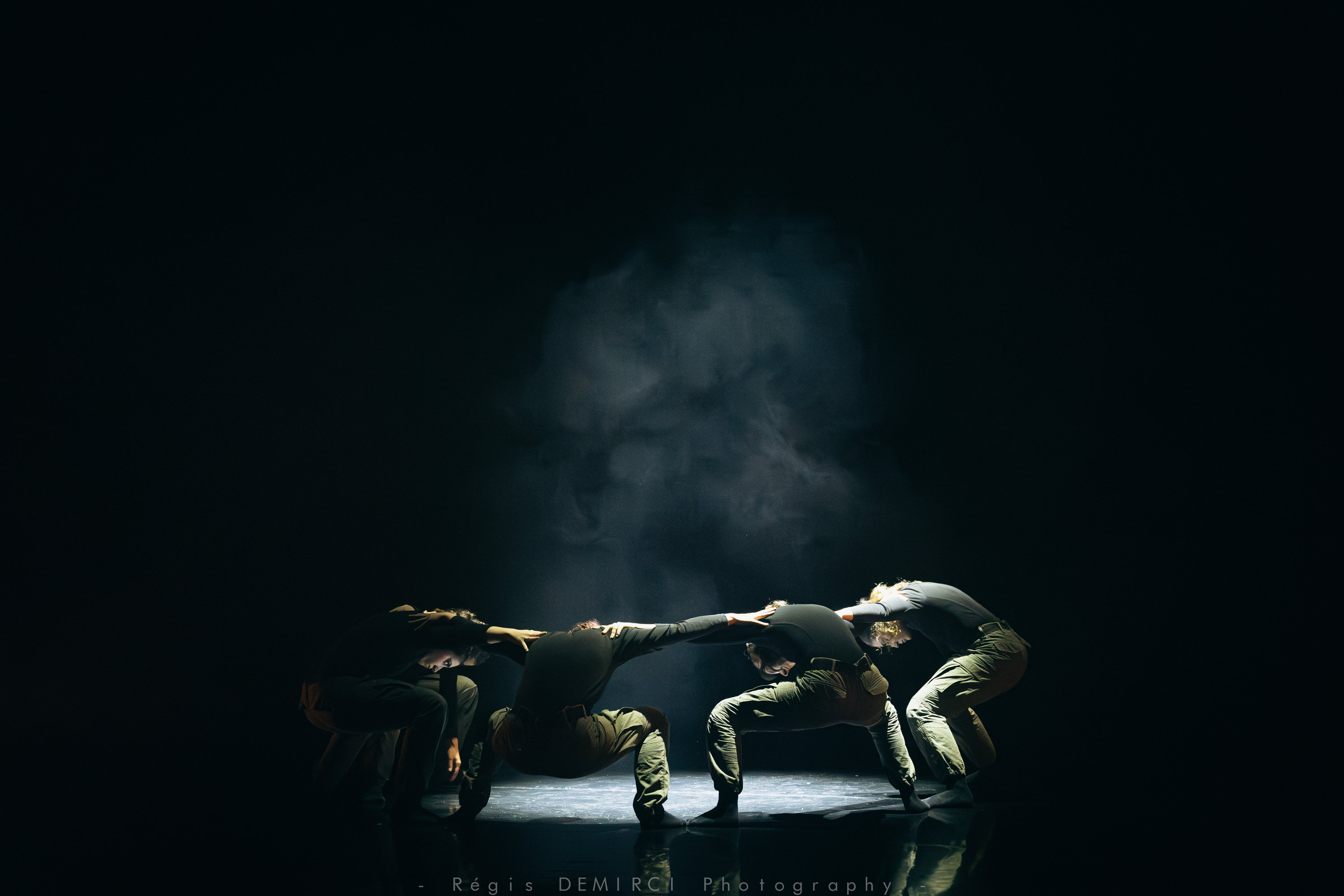 Cafe Danse St Maximin danseuses danse contemporaine